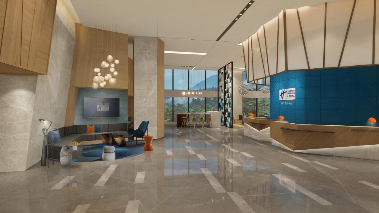Holiday Inn Express Qiliping By Ihg Емейшань Екстер'єр фото
